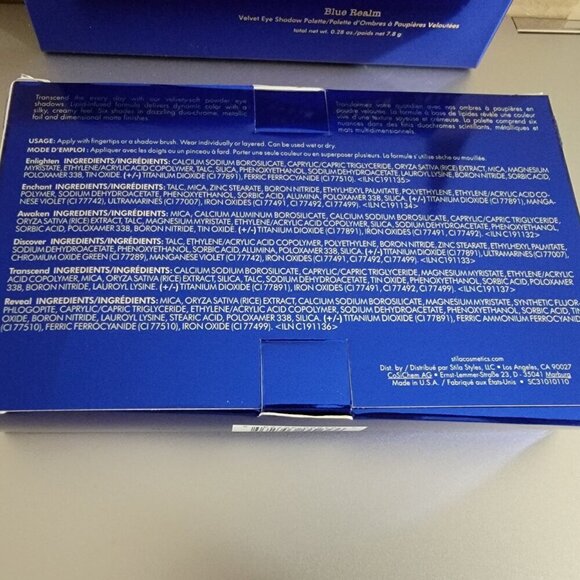 Stila Blue Realm Eyeshadow Velvet Cream Powder  Palette Beauty Gifts NEW in Box - Picture 13 of 13